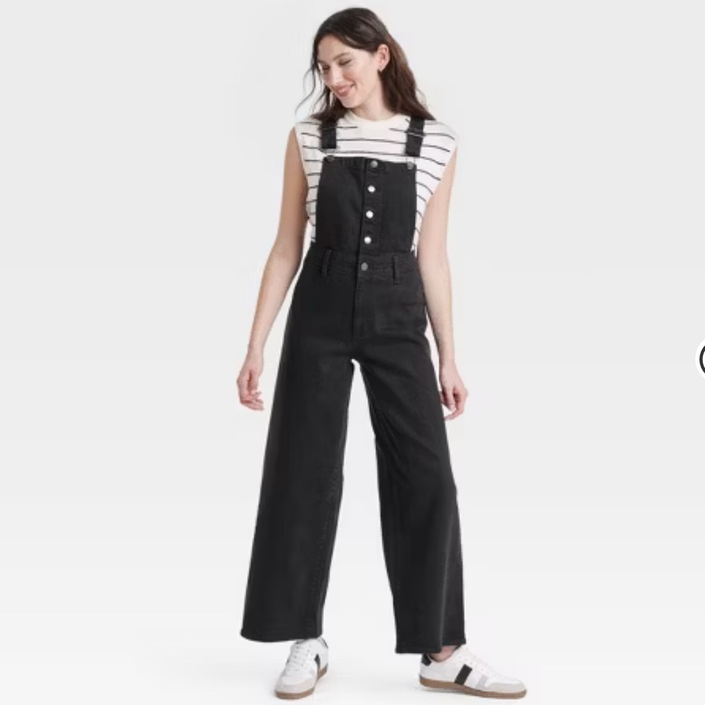 Universal Thread Black Wide-Leg Denim Overalls